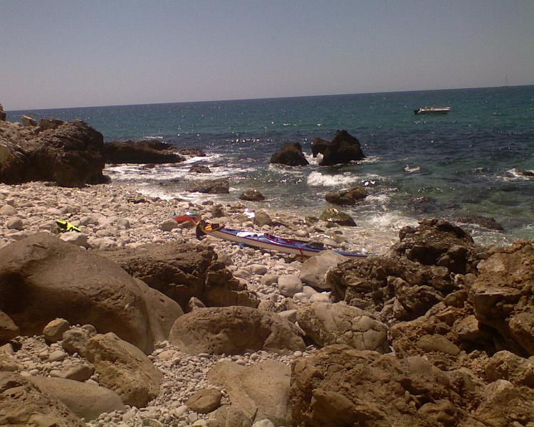 circeo_spiaggia con grotta.JPG